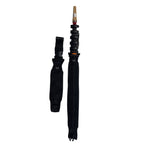 Porte-perche long et séparé de la marque Takaki, conçu pour organiser vêtements ou accessoires dans une pièce.