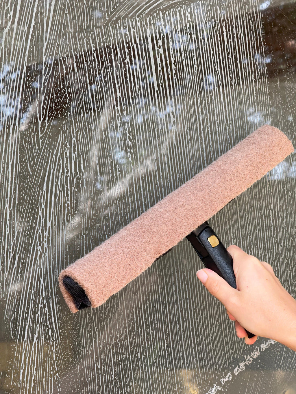 MAYKKER Scrubber Set – Support + pad en noyer pour mouilleur vitres - MyCleanerShop